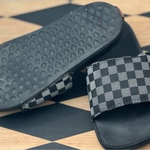 Boys slip on Vans